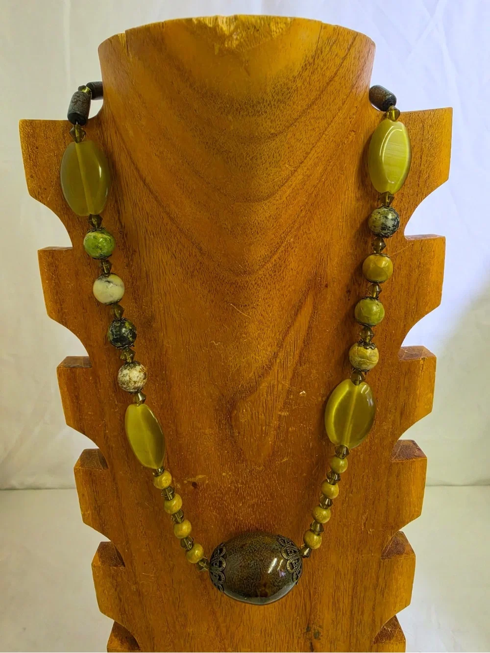 Handmade Green Stone Look Beaded Necklace Toggle Clasp Boho Statement New